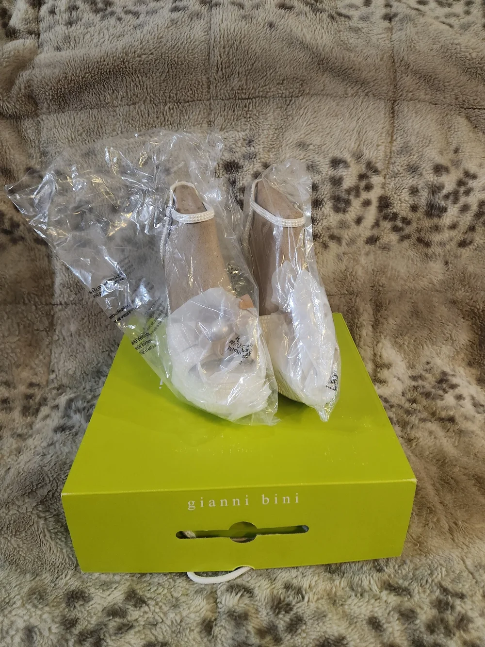 Gianni Bini White Pearl-Embellished Platform Block Heels